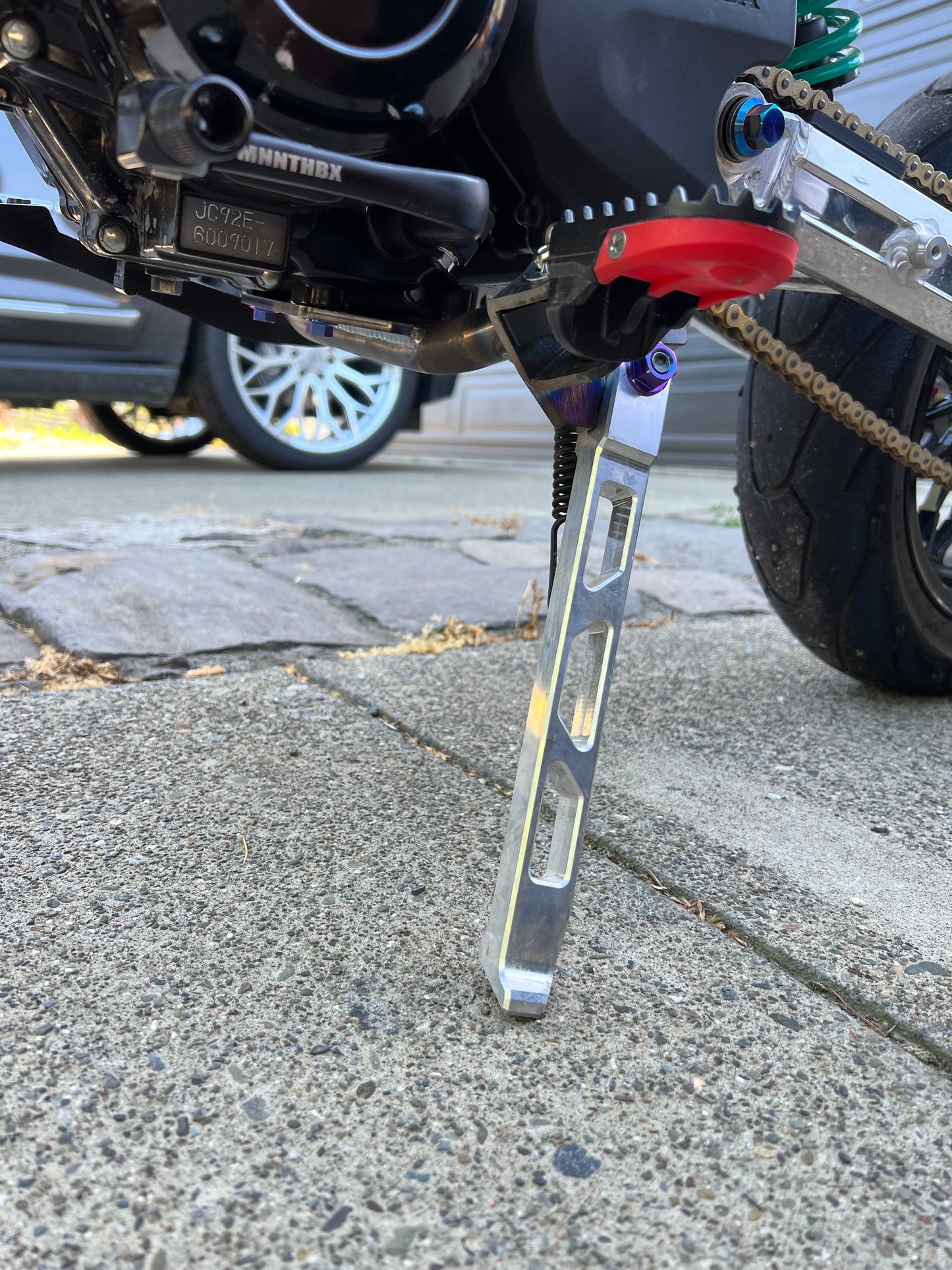 Grom Peg Mount